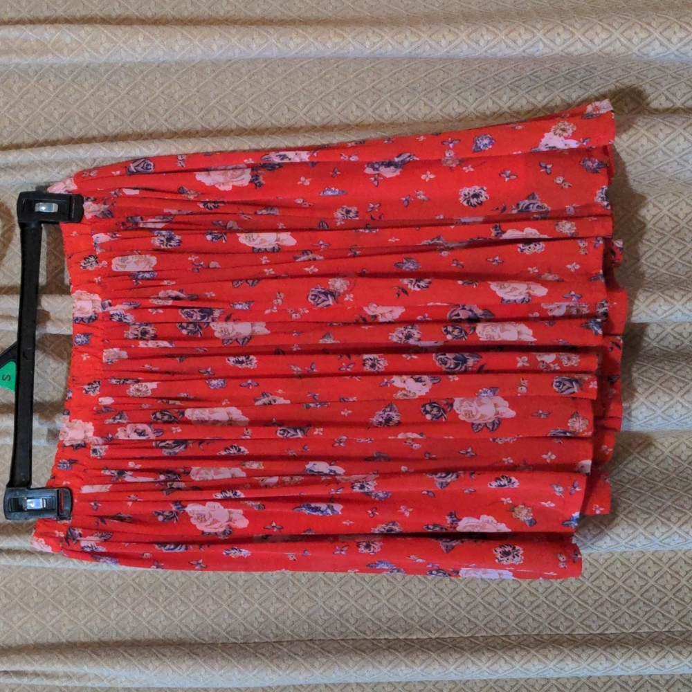 Torrid Size 00  Pink And Orange Floral Skirt With Elastic Waist